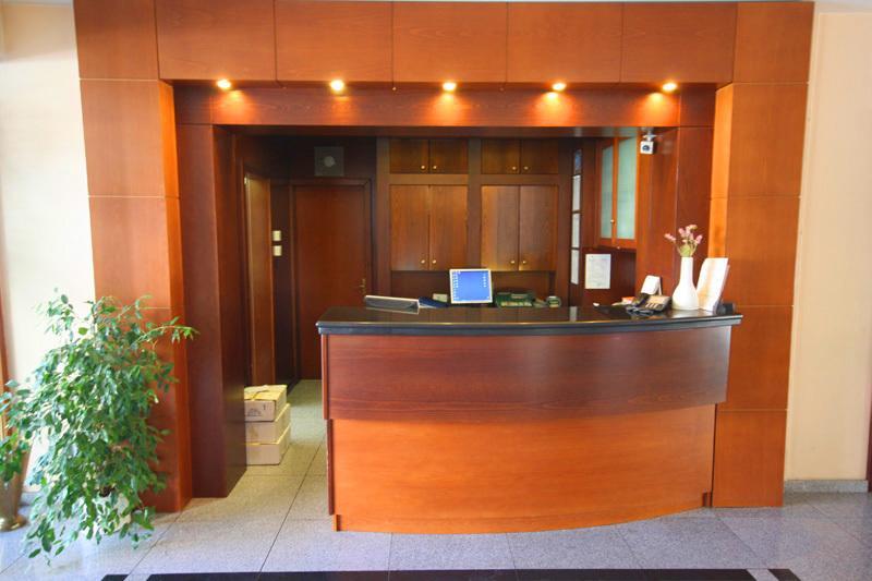Xenia Hotel Dráma Zewnętrze zdjęcie