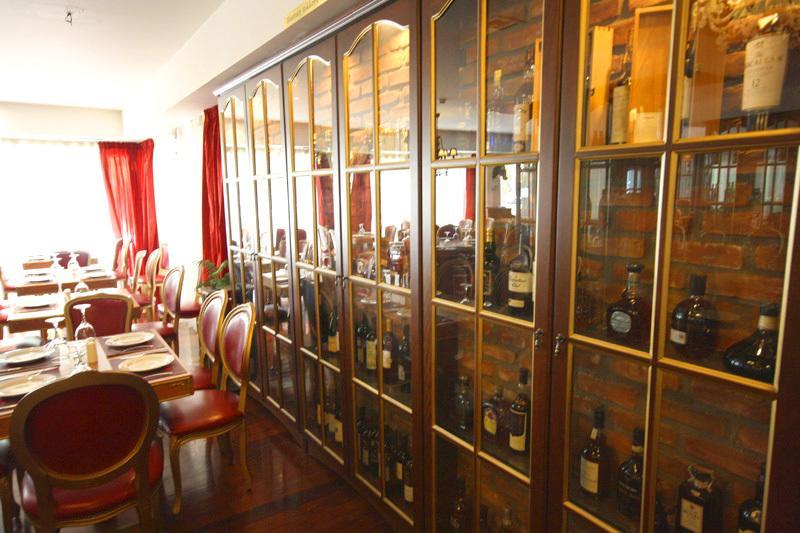 Xenia Hotel Dráma Zewnętrze zdjęcie